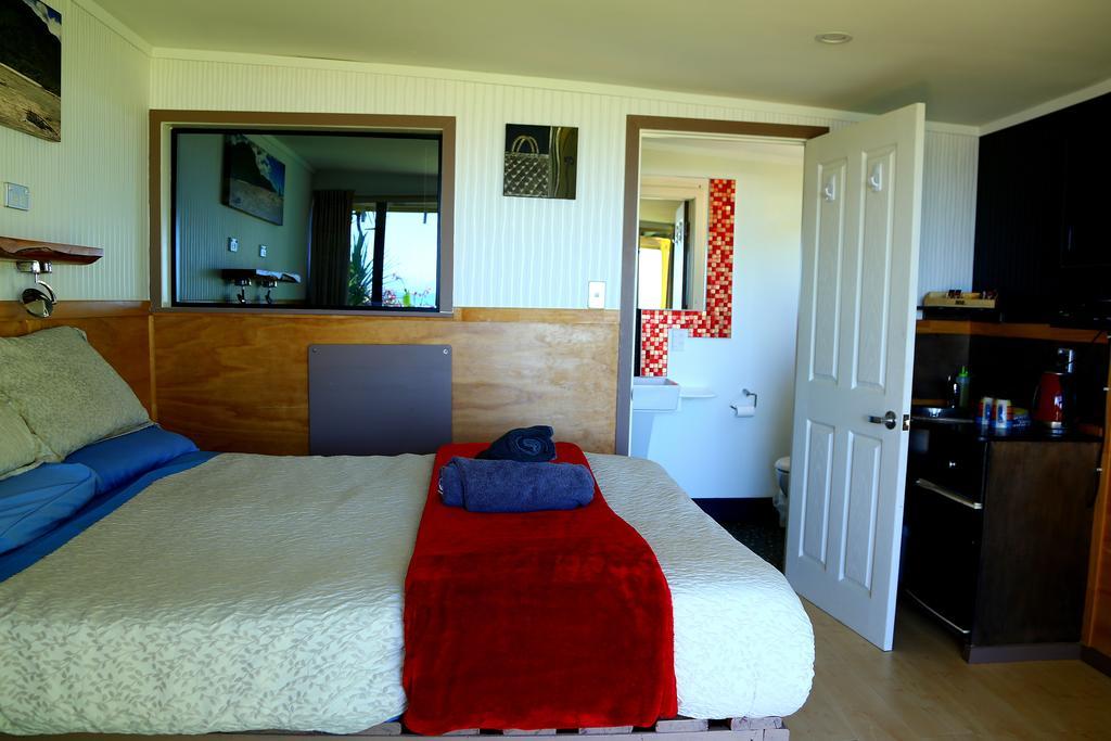 Punakaiki Beach Hostel Room photo