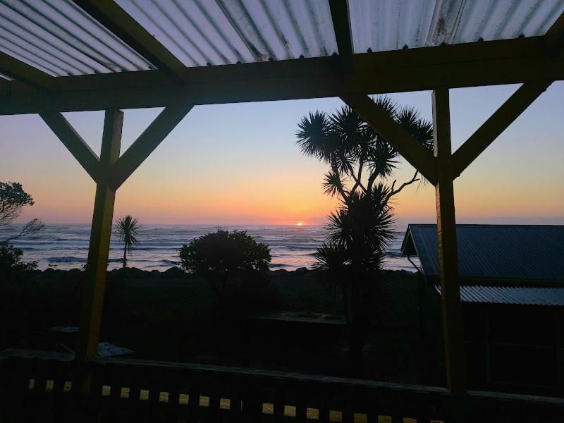 Punakaiki Beach Hostel Exterior photo