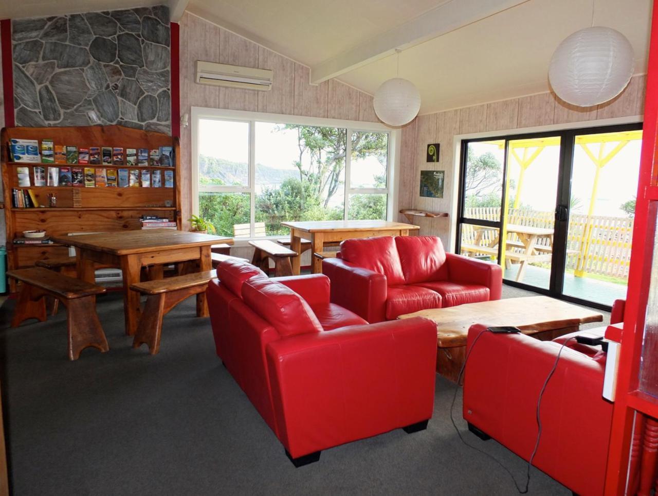 Punakaiki Beach Hostel Exterior photo