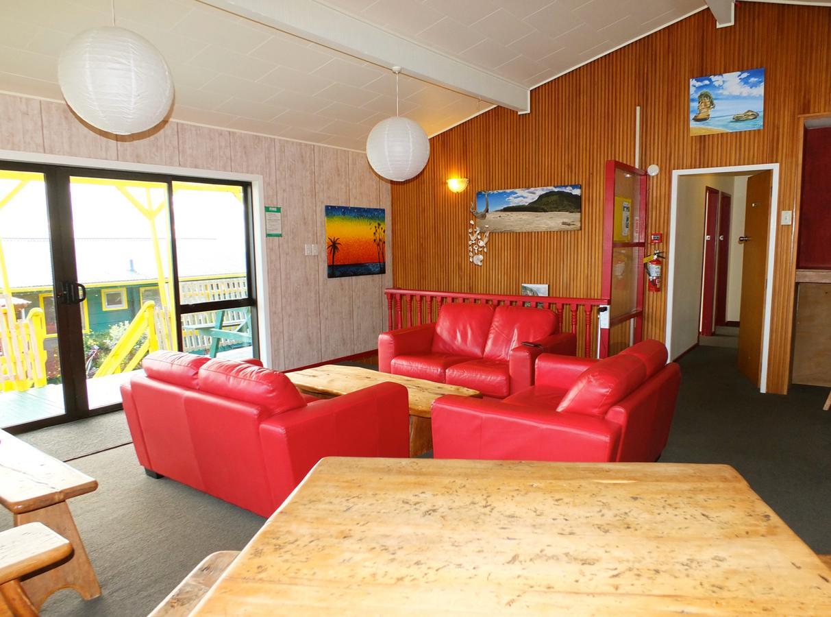 Punakaiki Beach Hostel Exterior photo