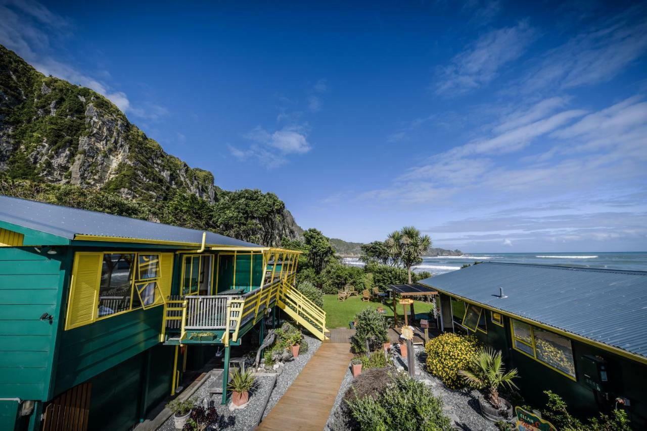 Punakaiki Beach Hostel Exterior photo